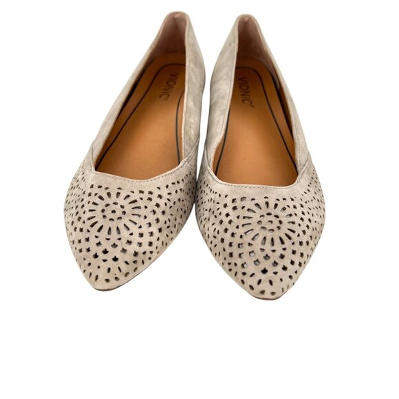 Vionic Carmela Perforated Suede Ballet Flats Taupe Beige Size 8 Wide - Picture 3 of 10
